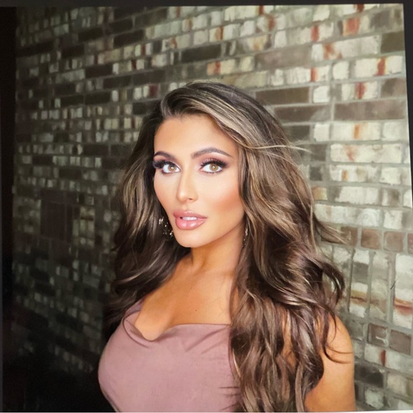 Meet your Posher, Monika - Picture 10 of 13